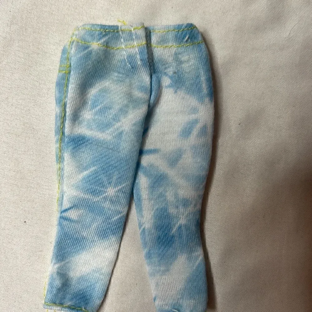 Barbie Fashion Fever Denim Looking Capri Pants.